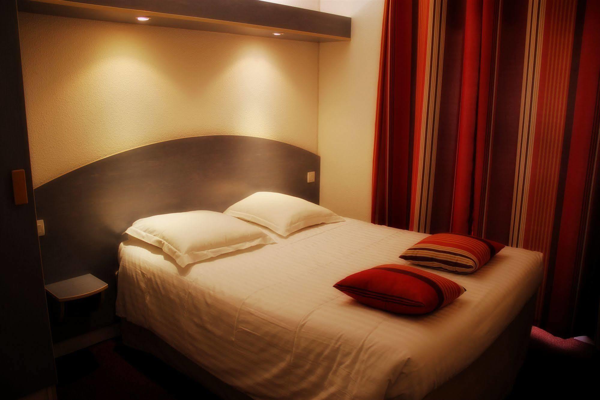 Agape Hotel Bessines Eksteriør billede